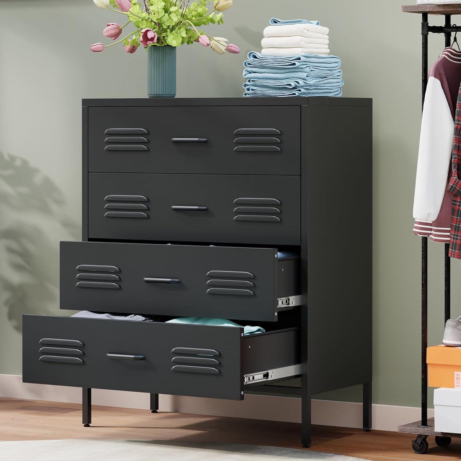 Black Metal 4 Drawer Dresser for Bedroom, Chest of Drawers for Closet, HengyaofengDisplays Black Metal 4 Drawer Dresser for Bedroom, Chest of Drawers for Closet, HengyaofengDisplays